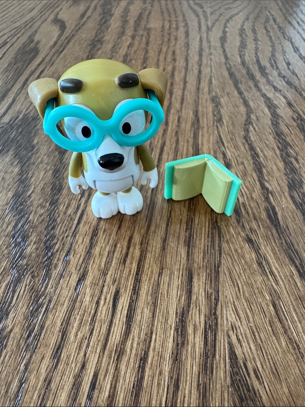 Bluey Honey & Book Figure Set